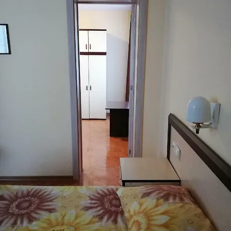 Stoyanovi Vendégház 3*